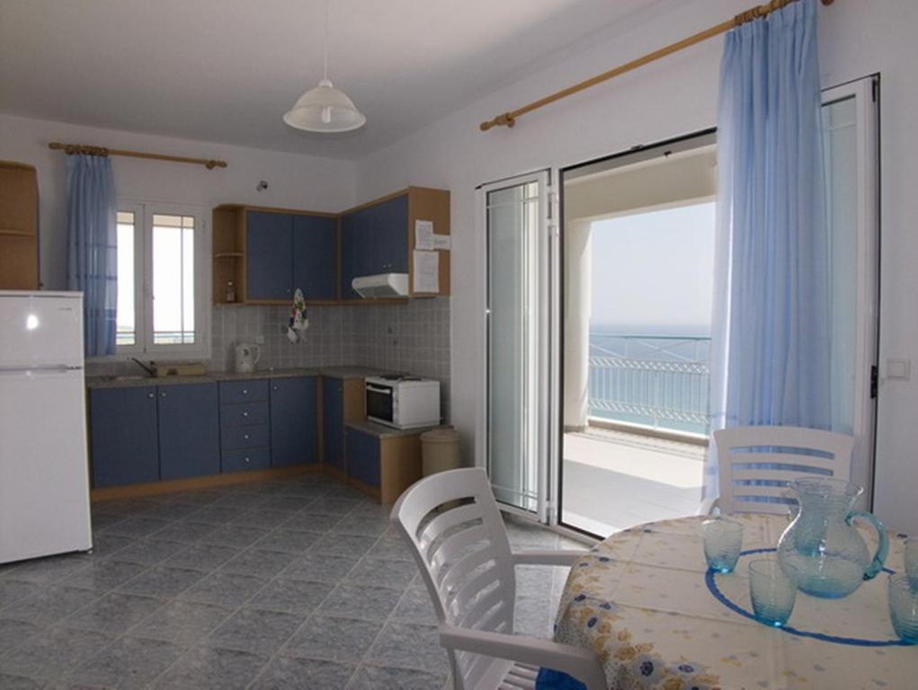 Folies Apartment Lourdata  Room photo