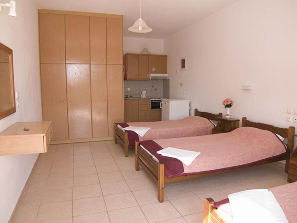 Folies Apartment Lourdata  Room photo